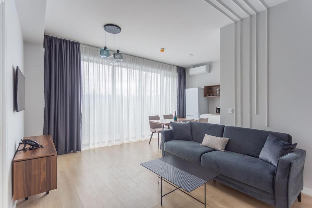 Nova Concierge Aparthotel Batoumi Extérieur photo