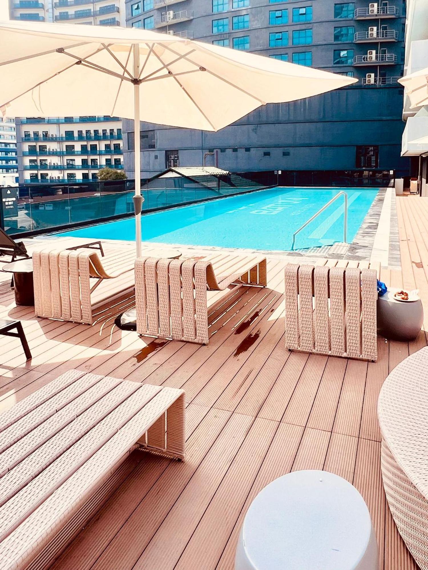 Nova Concierge Aparthotel Batoumi Extérieur photo